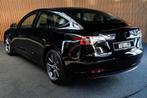 Tesla Model 3 RWD Autopilot ACC Stuurverwarm. PDC Leer Navi, Auto's, Automaat, Achterwielaandrijving, Gebruikt, Zwart