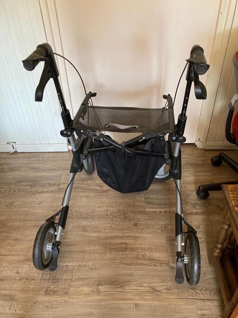 Rollator te koop, Ophalen, Opvouwbaar, Gebruikt