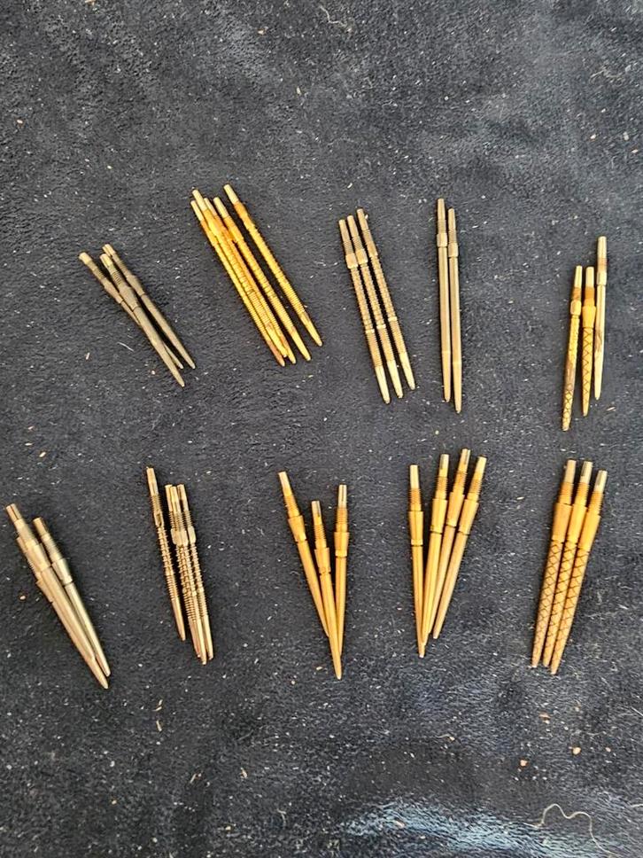 Swiss Points  - verschillende setjes, Sport en Fitness, Darts, Gebruikt, Pijlen, Ophalen of Verzenden