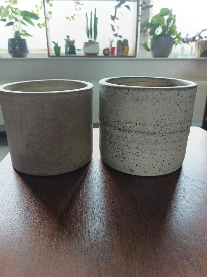 Twee vintage Mobach bloempotten, Antiek en Kunst, Antiek | Keramiek en Aardewerk, Ophalen of Verzenden