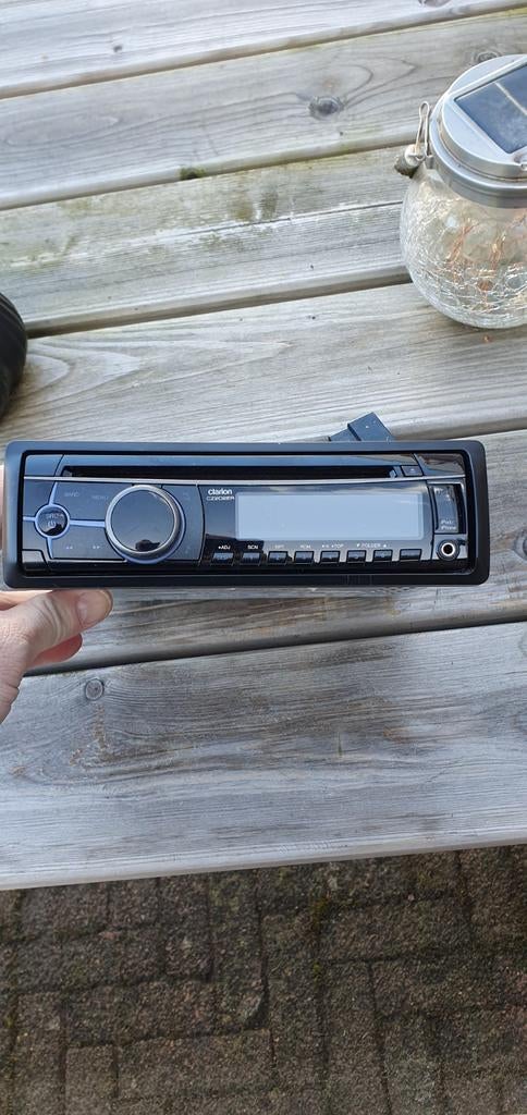 Clarion Autoradio - Goede staat, Auto diversen, Autoradio's, Ophalen of Verzenden, Gebruikt