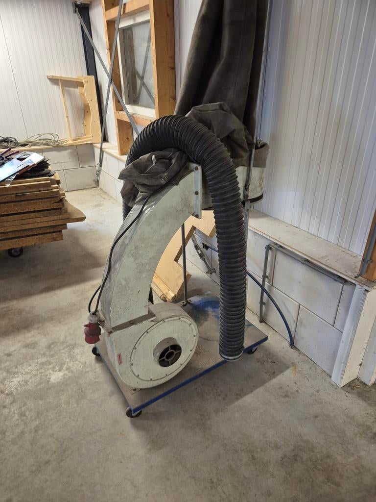Afzuiging voor zaagmachine - Krachtige stofafzuiger, Ophalen, Gebruikt, Afzuiger