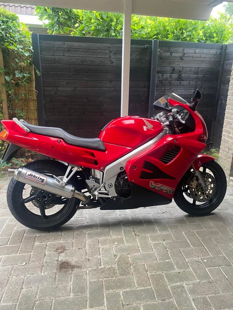 HONDA RC36 VFR750F