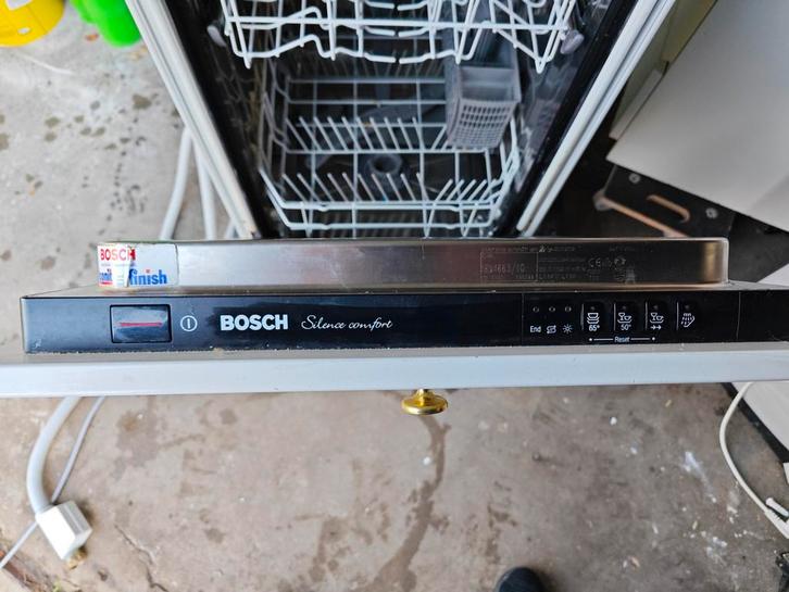 Bosch Vaatwasser (Inbouw) smal (gratis bezorging), Witgoed en Apparatuur, Vaatwasmachines, Gebruikt, Inbouw, Minder dan 85 cm