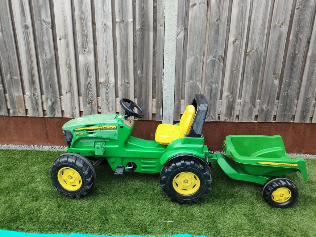 Mooie trekker met aanhanger en giertank, Ophalen of Verzenden