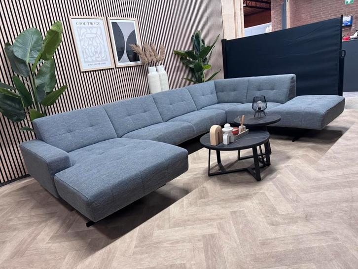 ZGAN Montel Traffic U-Bank / Hoekbank - Metal - 350cm, Huis en Inrichting, Banken | Bankstellen, Zo goed als nieuw, Hoekbank, Vierpersoons of meer