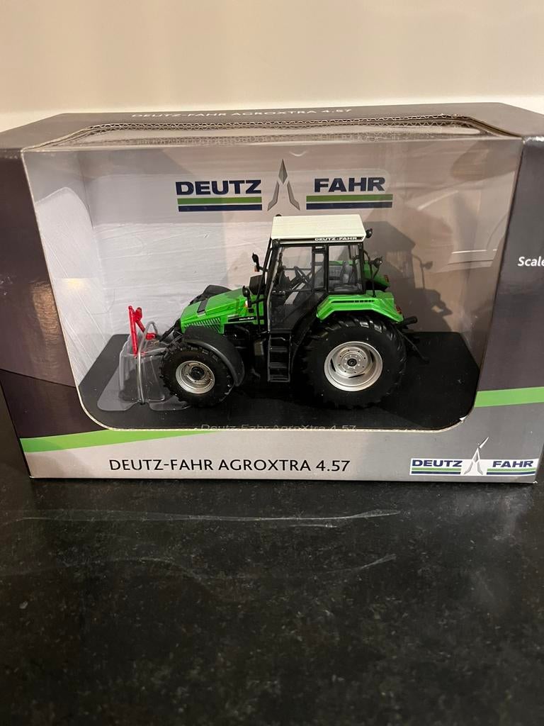 Deutz 4.57 weise toys, Hobby en Vrije tijd, Modelauto's | 1:32, Ophalen of Verzenden