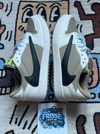Nike Air Jordan 1 Low Travis Scott Golf Neutral Olive 45, Overige kleuren, Nieuw, Ophalen of Verzenden, Sneakers of Gympen