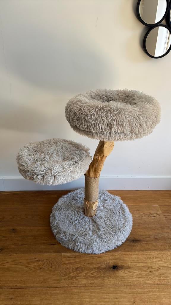 Krabpaal Designed by Lotte, Ophalen, Zo goed als nieuw, Krabpaal