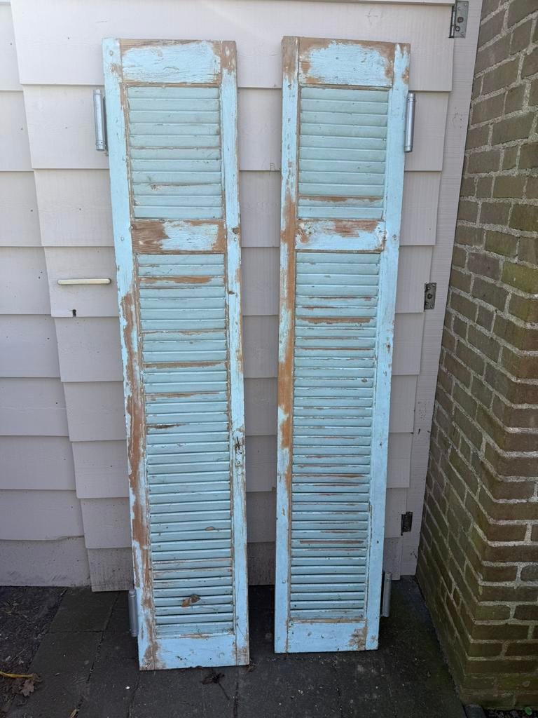 Louvre deurtjes met bevestiging, Ophalen, Zo goed als nieuw