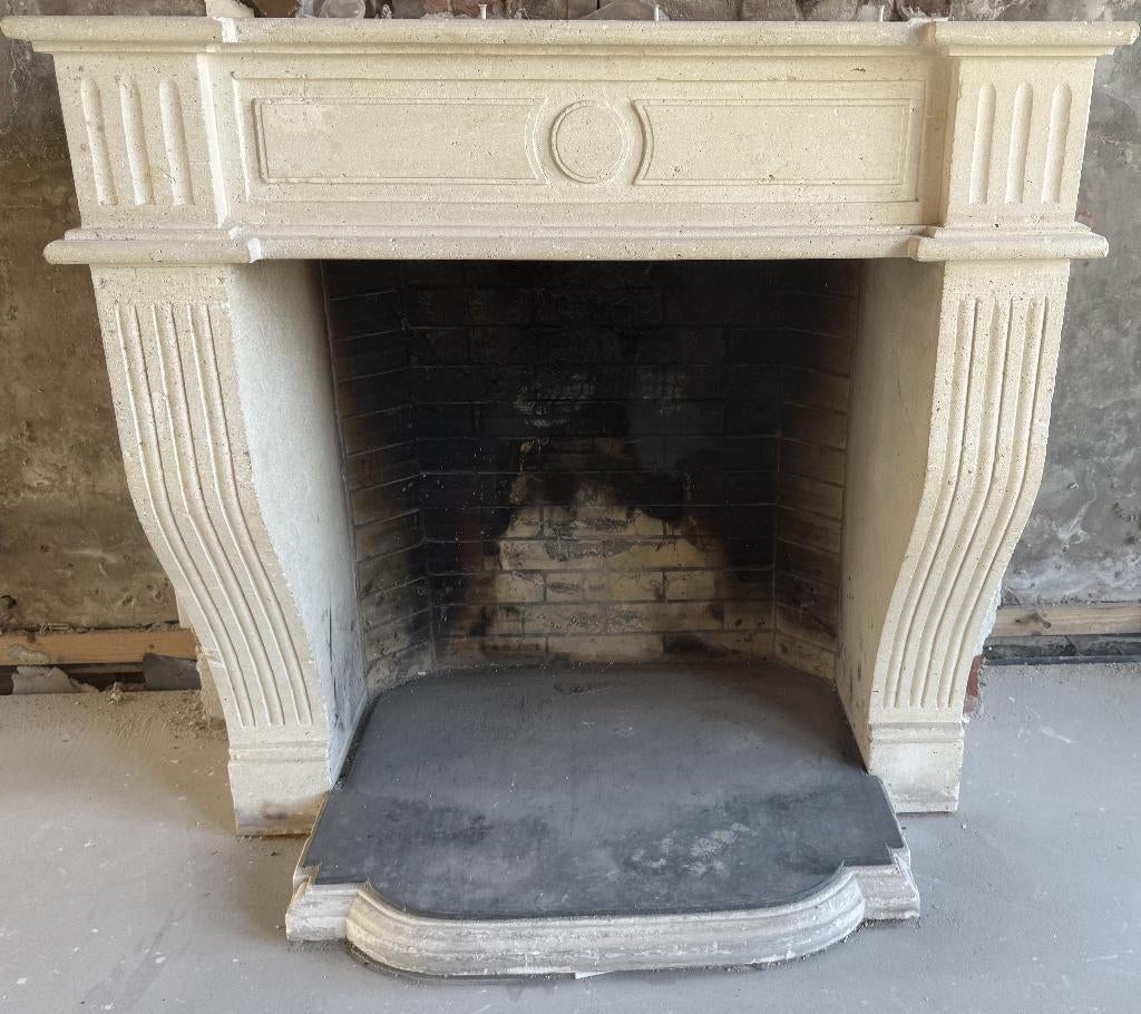 Zandsteen schouw, Ophalen, Gebruikt, Vrijstaande haard, Houthaard