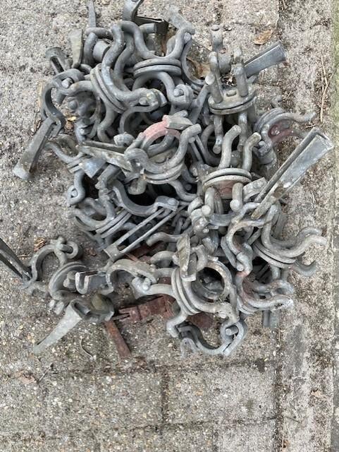 steigermaterialen klemmen haaks ,draai, mof, Doe-het-zelf en Verbouw, Steigers, Ophalen, Gebruikt, Gevelsteiger, 5 meter of hoger