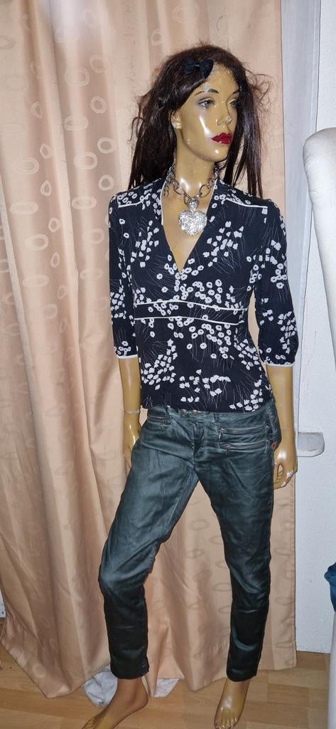 Donkergroene broek met ritsen good morning universe size 31, Overige kleuren, Ophalen of Verzenden, Zo goed als nieuw, W30 - W32 (confectie 38/40)