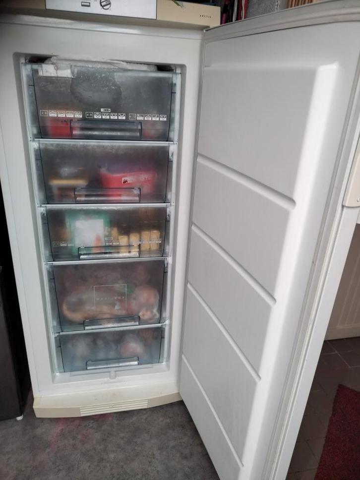AEG Electrolux Vriezer - Vrijstaand, Goede Staat, Witgoed en Apparatuur, Vriezers en Diepvrieskisten, Gebruikt, Vrijstaand, Vrieskast