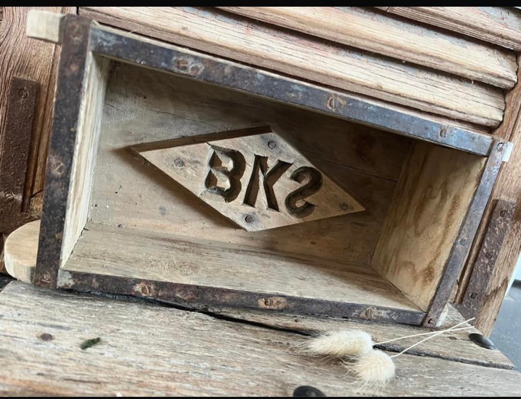Decoratieve oude steenmal, Ophalen of Verzenden