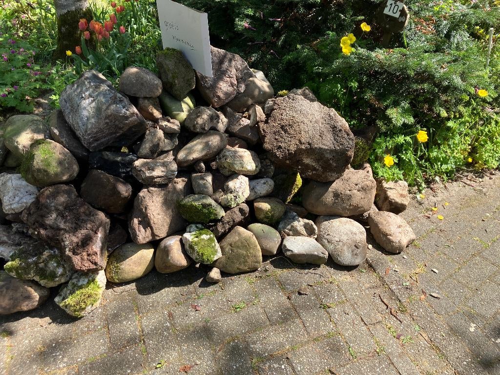 GRATIS afhalen zwerfkeien Gendringen, Ophalen, Gebruikt, Multi, Kei