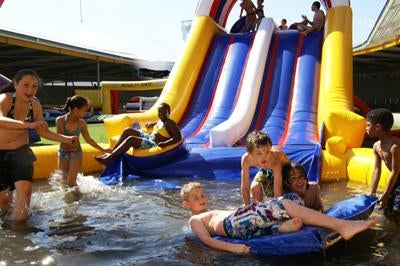 Koningsdag Actie – Stormbanen 50% Korting!, Ophalen, Zo goed als nieuw, Oranje of Koningsdag