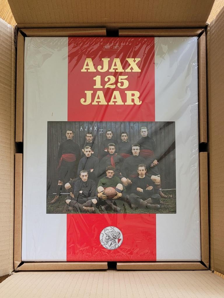 Ajax 125 Jaar Jubileumboek - Nieuw in verpakking, Boeken, Ophalen of Verzenden, Nieuw, Onbekend, Balsport