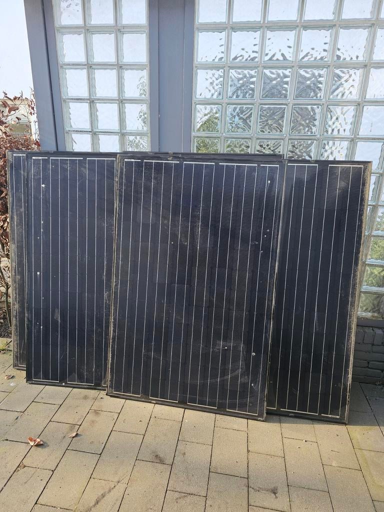 5x 250WP ALL BLACK zonnepanelen met SMA omvormer, Doe-het-zelf en Verbouw, Zonnepanelen en Toebehoren, Ophalen