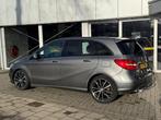 Mercedes-Benz B-klasse 180 Ambition - Panoramadak, Auto's, Voorwielaandrijving, Euro 5, Gebruikt, 4 cilinders
