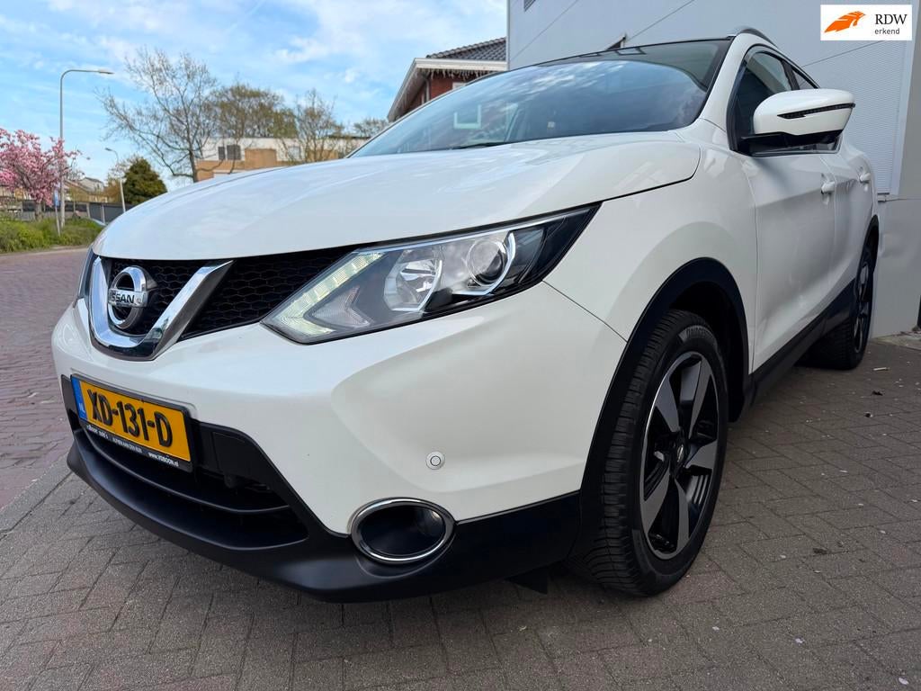 Nissan Qashqai 1.2 N-Vision/Pano/360 Camera/Automaat/Navi/ke, Auto's, Nissan, Gebruikt, 4 cilinders, 116 pk, Wit