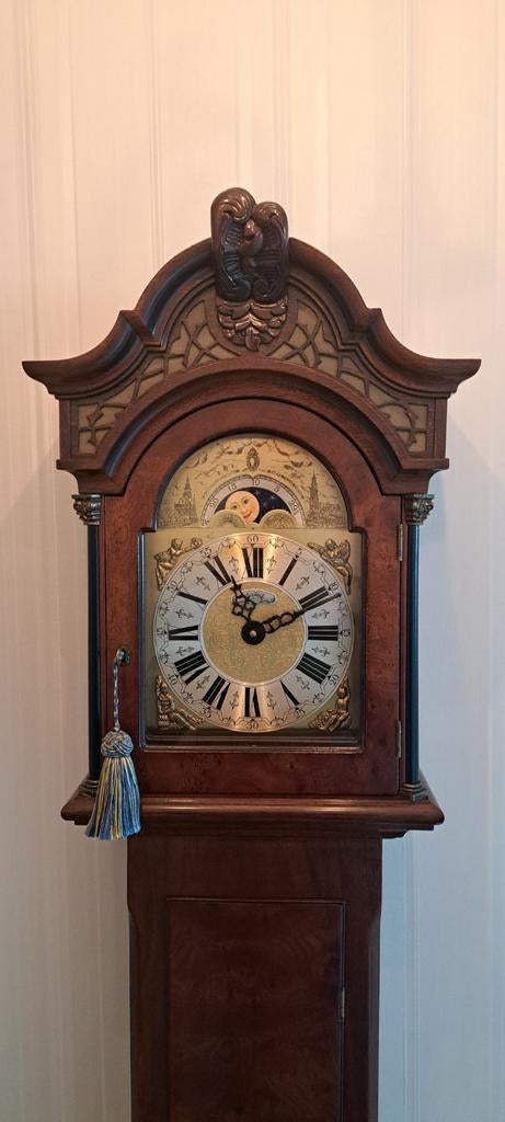 Warmink klassieke staande klok, Ophalen