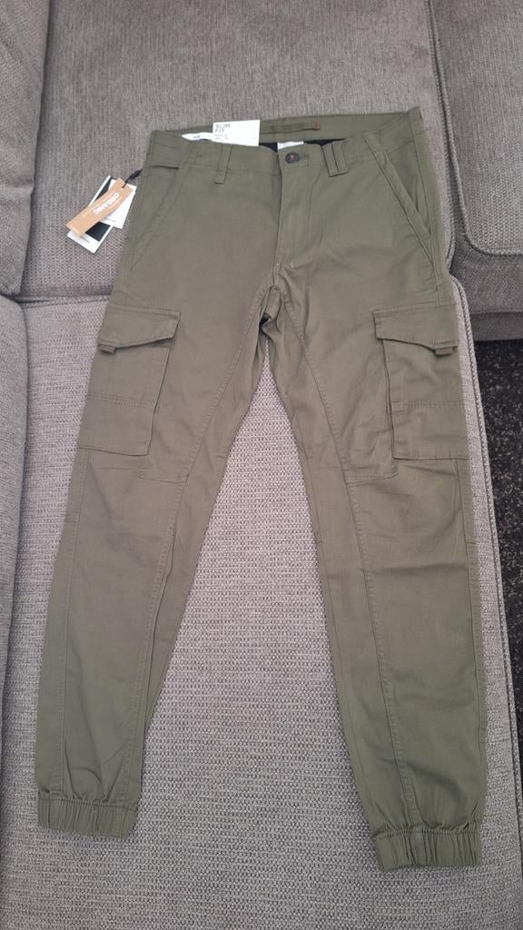 Jack & Jones slim fit Cargo Olive Night maat 31/32, Ophalen, Nieuw, Overige maten, Groen