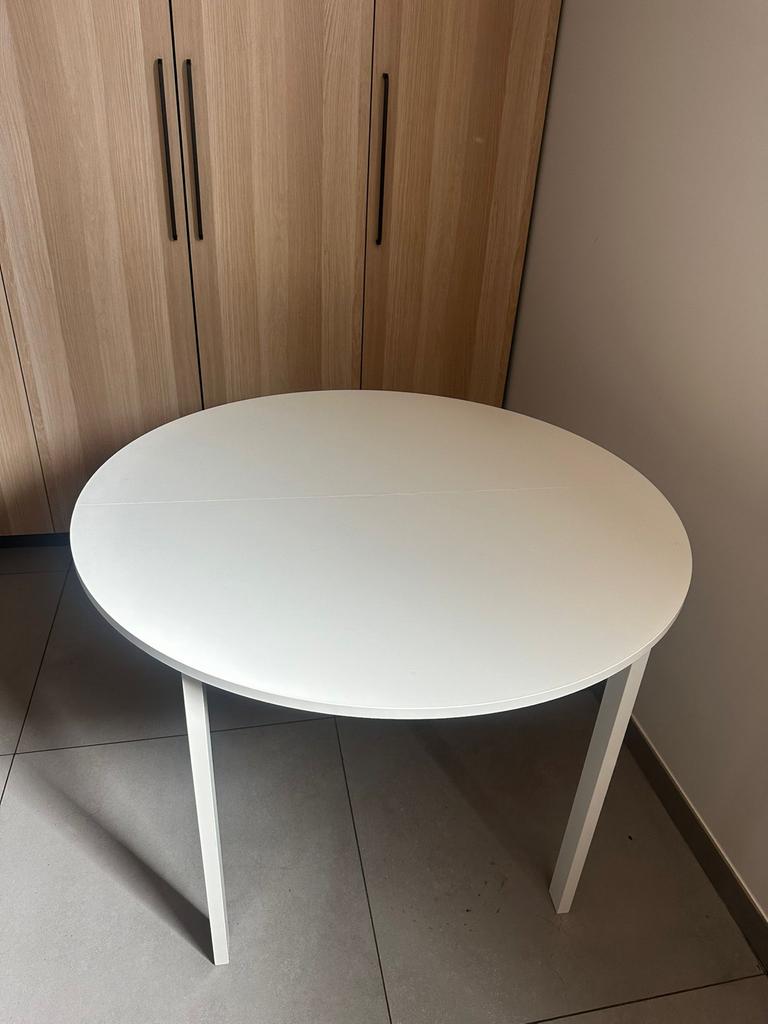 Witte ronde eettafel - gratis af te halen, Huis en Inrichting, Tafels | Eettafels, Ophalen, Kunststof, Gebruikt, 100 tot 150 cm