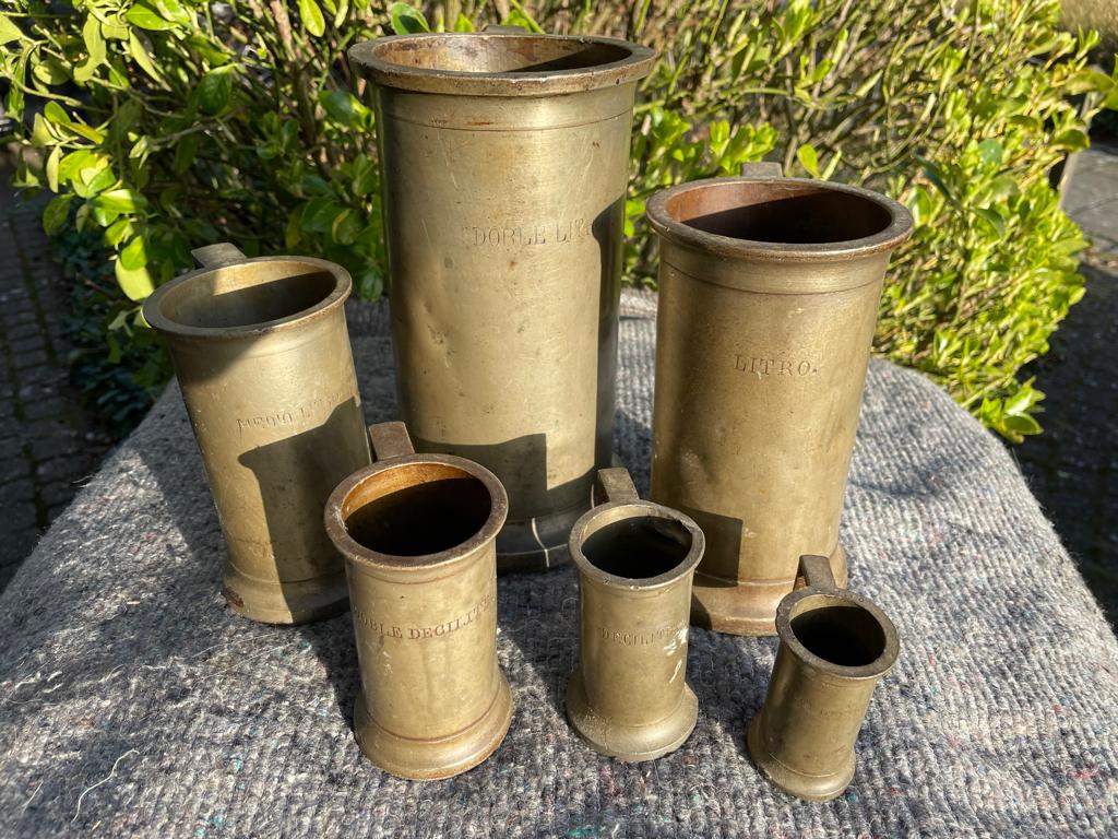 6 antieke Spaanse tinnen maatbekers., Antiek en Kunst, Antiek | Tin, Ophalen of Verzenden
