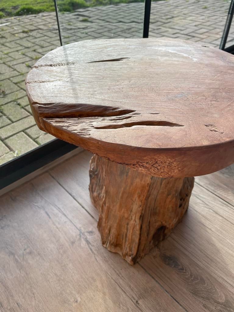Boomstam Bijzettafel - Rustiek Houten Tafeltje, Huis en Inrichting, Tafels | Bijzettafels, Ophalen, Minder dan 45 cm, Minder dan 55 cm