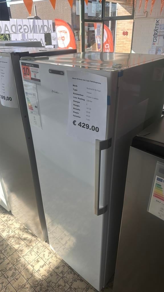 Bauknecht vriezer vrijstasnd nieuw no frost 228 liter, Witgoed en Apparatuur, Vriezers en Diepvrieskisten, Whirphool, Whirphool