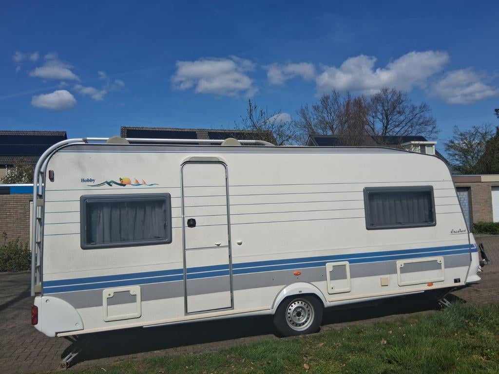 Hobby excellent easy 540 2 aparte bedden 4 persoons, Rondzit, Hobby, Particulier, Luifel