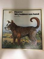 Hoera! Wij hebben een hond van drs. H.J.Aa, dierenarts, Ophalen of Verzenden, Zo goed als nieuw, Honden