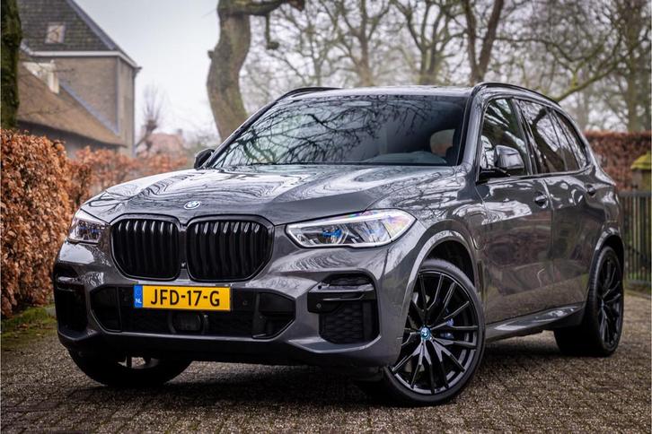 BMW X5 xDrive45e M Sport Dravitgrau Sky Lounge Entertainment, Auto's, BMW, Bedrijf, Te koop, X5, 360° camera, 4x4, ABS, Achteruitrijcamera