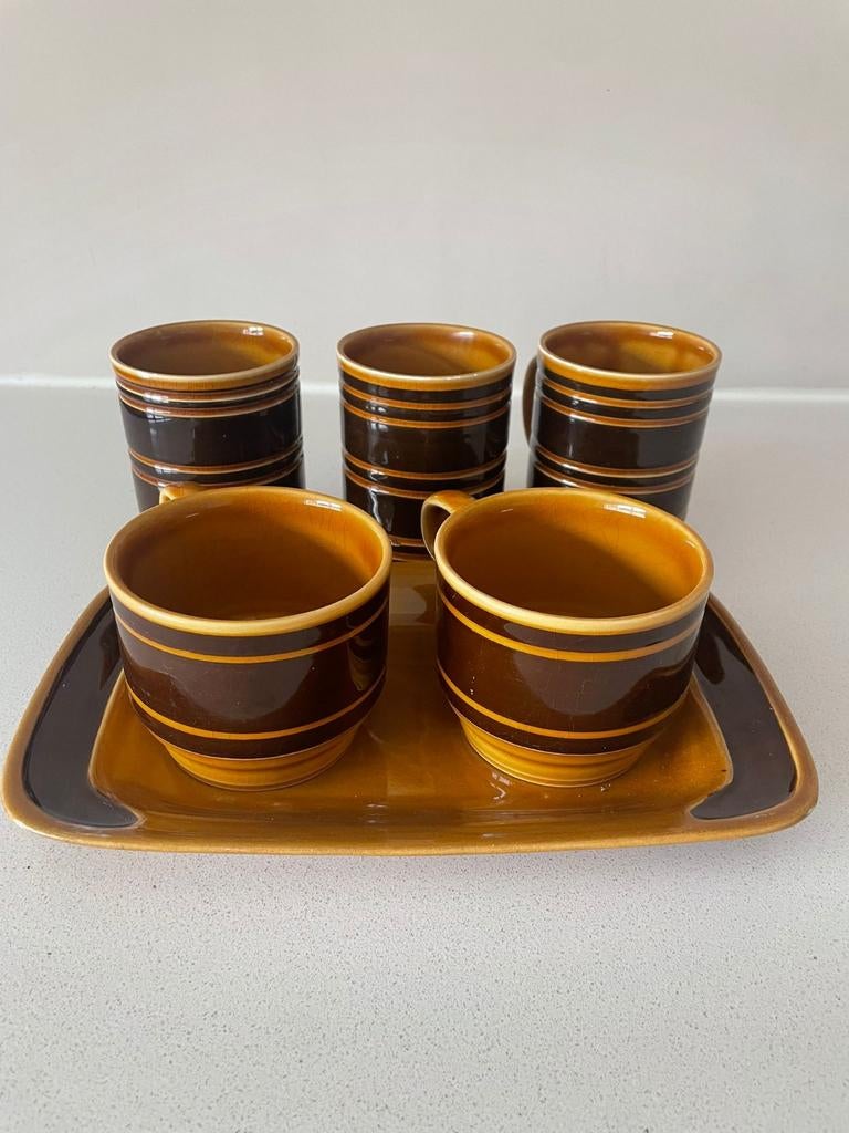 Setje kommen en bekers ...eierdopjes, Huis en Inrichting, Ophalen of Verzenden, Aardewerk, Overige stijlen, Kom(men)