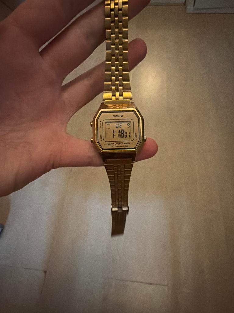Casio horloge goud, Sieraden, Tassen en Uiterlijk, Horloges | Heren, Gebruikt, Polshorloge, Ophalen of Verzenden, Goud