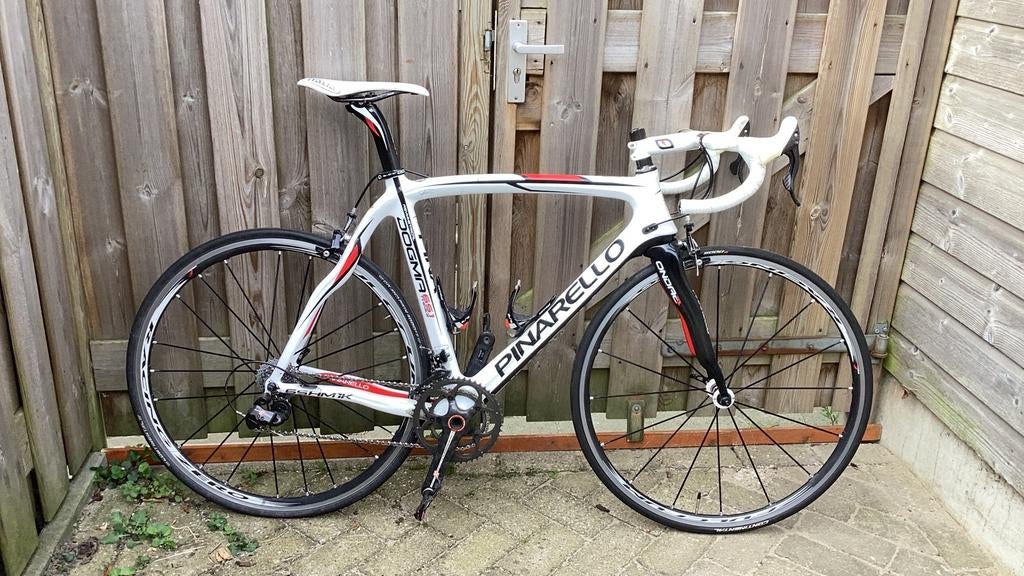 Racefiets Pinarello Dogma met Campagnola super record groep, Fietsen en Brommers, Fietsen | Racefietsen, Overige merken, Gebruikt