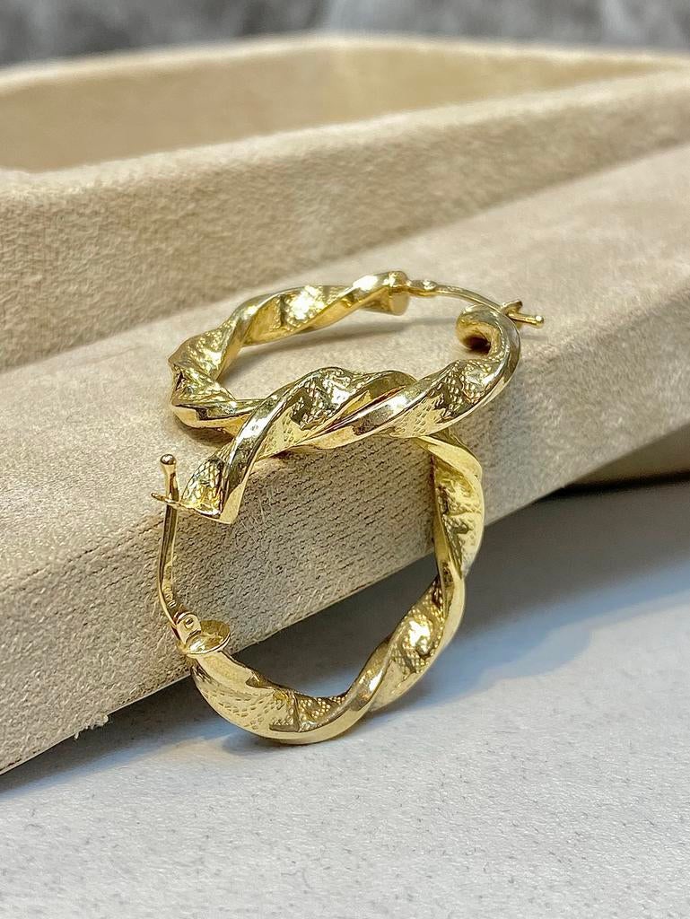 14k Gouden Gedraaide Creolen, Nieuw, Ophalen of Verzenden, Knopjes of Stekers, Goud