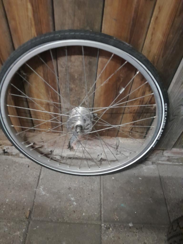 Spartamet voorwiel met goede band, Ophalen of Verzenden, Gebruikt, Benzine, Spartamet