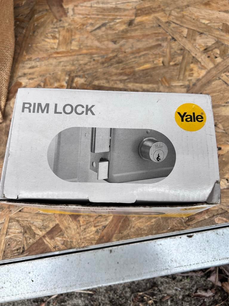 Yale Rim Lock, Ophalen of Verzenden, Nieuw, Overige materialen, Slot