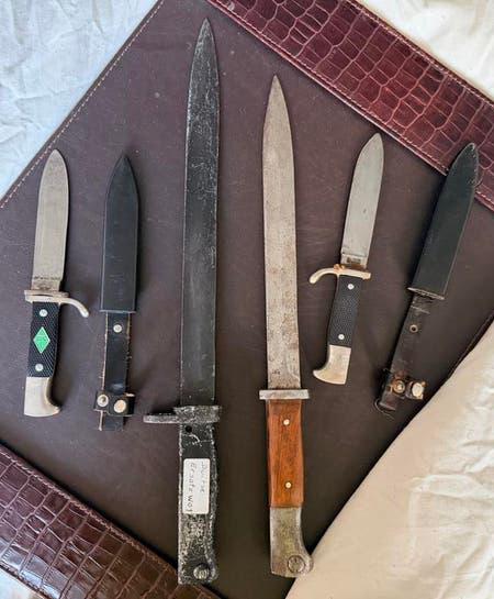 Militaria bajonetten WO1/WO2 + 2 padvinders messen., Verzamelen, Militaria | Algemeen, Ophalen, Landmacht, Overige gebieden, Mes of Dolk