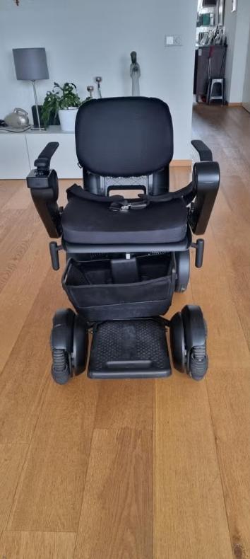 Whill C2 elec. rolstoel, kleine draaicirkel, draait om as, Diversen, Rolstoelen, Ophalen, Inklapbaar, Nieuw, Elektrische rolstoel
