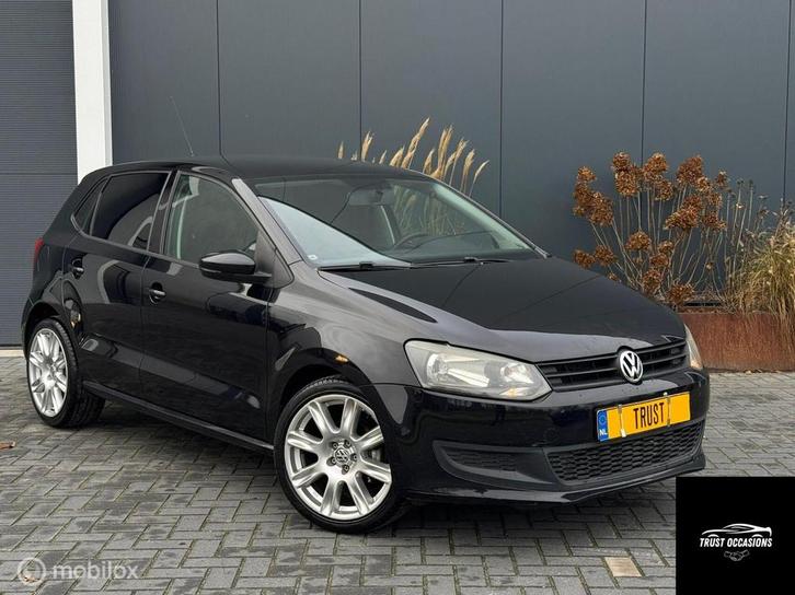 Volkswagen Polo 1.2 APK NAVI LM VELGEN CARPLAY, Auto's, Volkswagen, Bedrijf, Te koop, Polo, ABS, Airbags, Airconditioning, Alarm