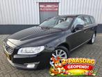 Volvo V70 2.0 T4 Polar+ | SCHUIF KANTELDAK | STOELVERWARMING, Gebruikt, 1969 cc, Zwart, 93 €/maand