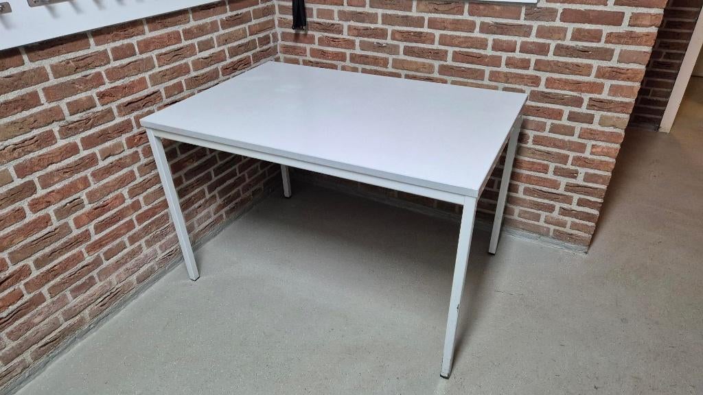 Bureau tafel, Gebruikt, 120 cm, Metaal, Overige merken