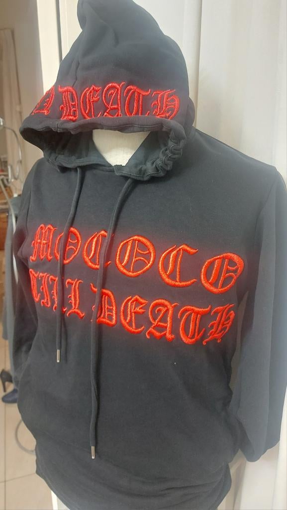 Mococo hoodie zwart met rode tekst, Ophalen of Verzenden, Zo goed als nieuw, Zwart