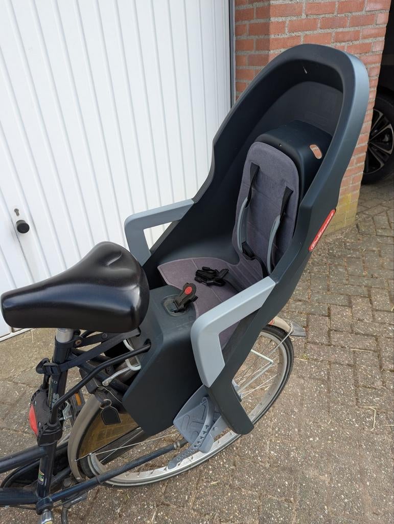 Fietsstoeltje Polisport Guppy maxi, Fietsen en Brommers, Fietsaccessoires | Fietsstoeltjes, Ophalen