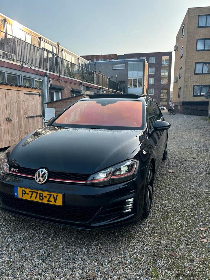 Volkswagen Golf 2.0 TSI 230pk 5D DSG 2017 Zwart, Auto's, Volkswagen, Bedrijf, Golf, Achteruitrijcamera, Adaptieve lichten, Adaptive Cruise Control