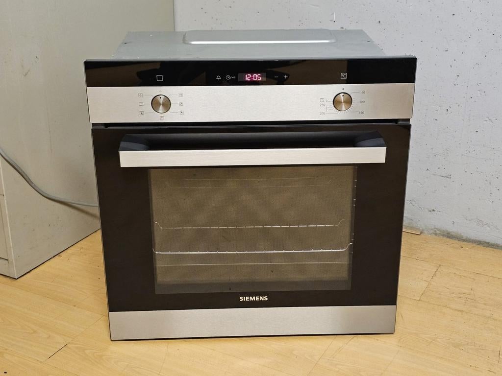 Luxe Siemens inbouw bakoven met hetelucht en grill !!!, Witgoed en Apparatuur, Ovens, Ophalen, Zo goed als nieuw, 45 tot 60 cm