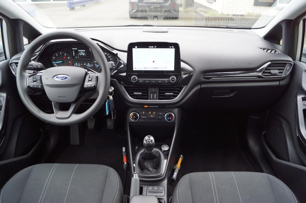 Ford FIESTA 1.1 Trend NAP Navigatie/Cruisecontrol/Airco/16 i, Auto's, Ford, Gebruikt, 49 €/maand, Bedrijf, Handgeschakeld